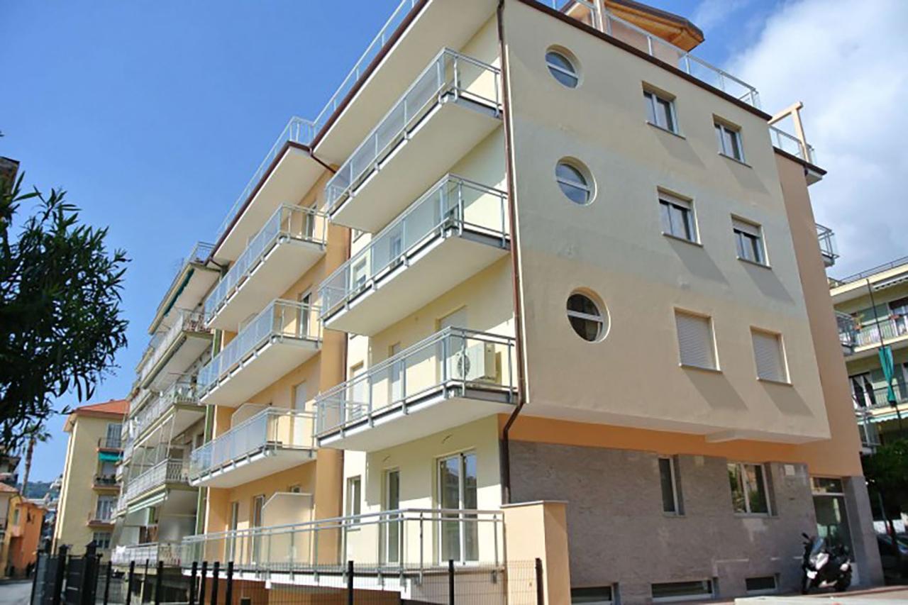 Colibri Apartments Diano Marina Zewnętrze zdjęcie